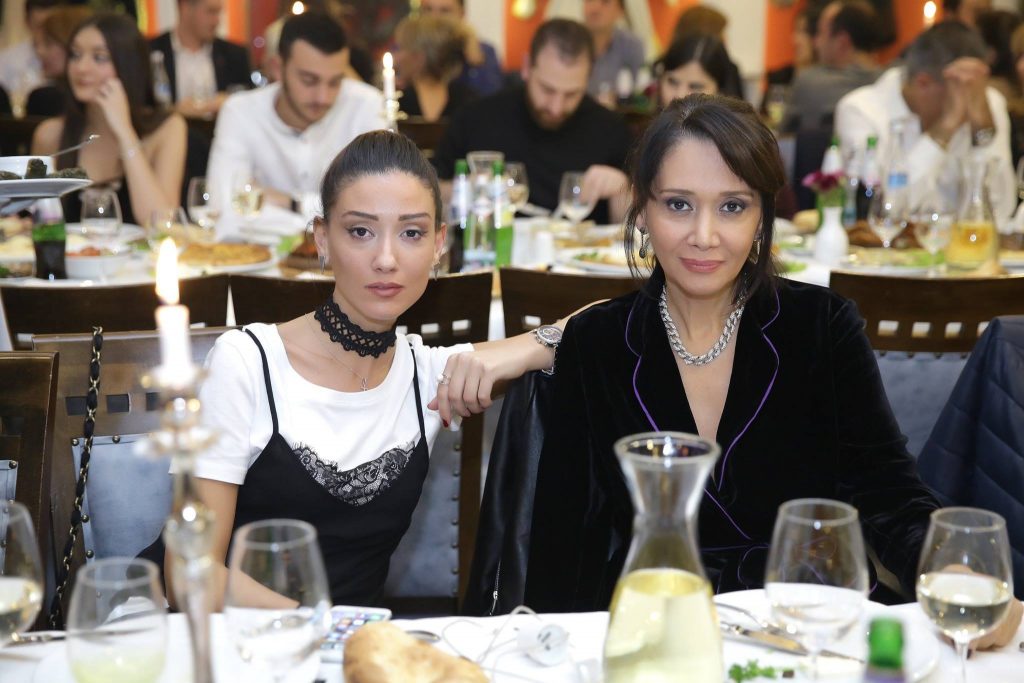 ნინი ბადურაშვილისა და ეკა კახიანის ახალი დუეტი ზაფხულის ყველაზე დიდი ჰიტი იქნება?!.