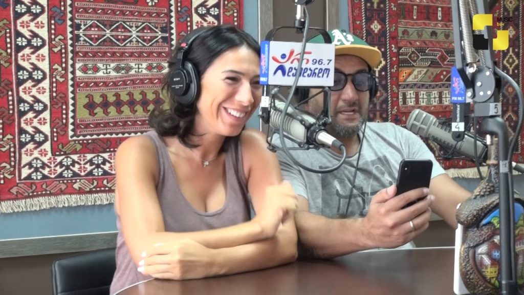 აჩი ფურცელაძისა და სალომე გოგიაშვილის “ახლა რომ არ მოგეფერო” პრემიერა