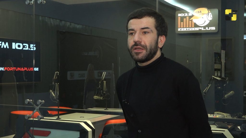 მუსიკისა და სიტყვის სინთეზით შექმნილი „ალისფერი ანგელოზები“ თბილისის კონსერვატორიის დიდ სცენაზე