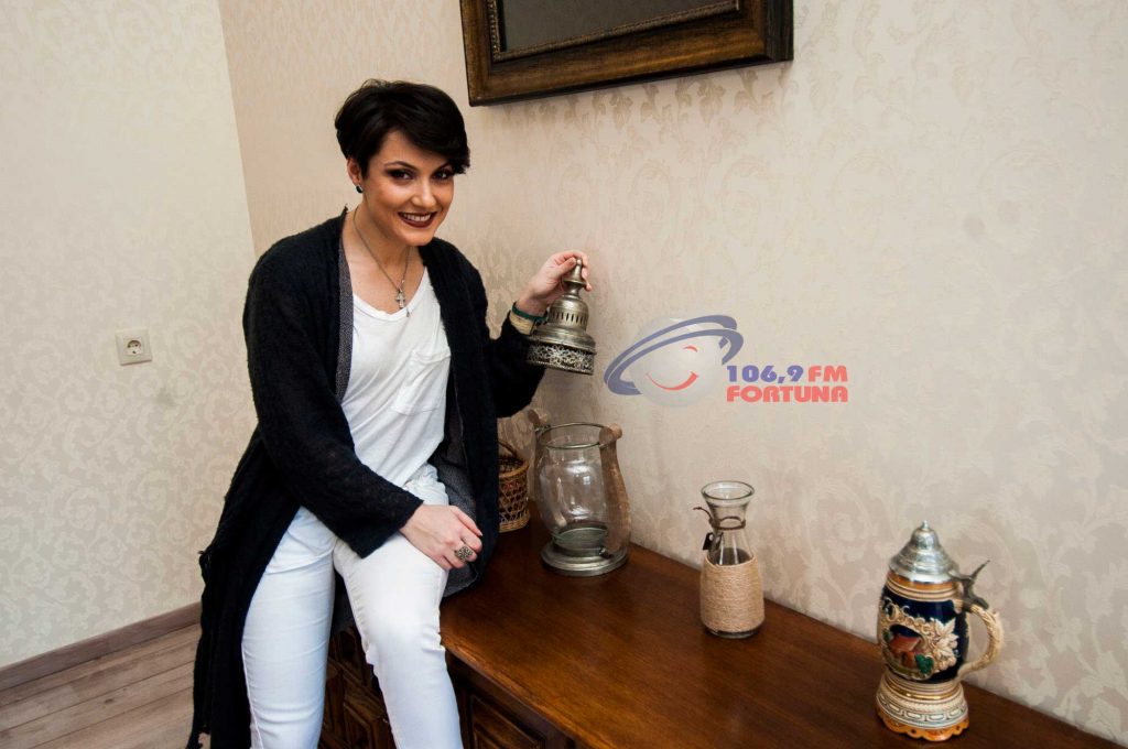 “ძალიან მინდა იდეალური ფორმები მქონდეს“ – მაკა ზამბახიძე