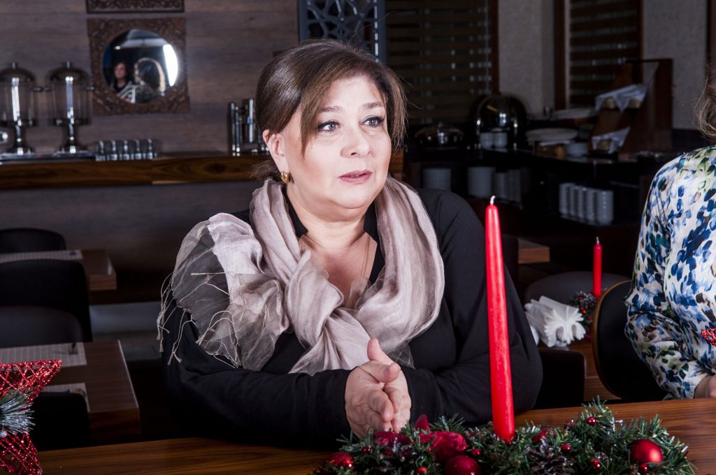 თამრიკო ჭოხონელიძე ქუჩის ძაღლების წინააღმდეგ