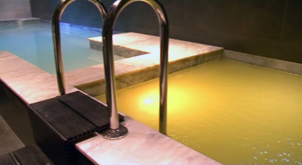 FASHION TIME – ჰამამის მასაჟის კაბინეტი – ჭეშმარიტი სიამოვნება