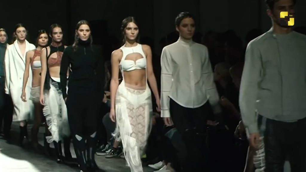 მოდის სამყაროს მთავარი მოვლენა Mercedes Benz Fashion week მოდის მოყვარულებს უკვე მეათედ გააერთიანებს