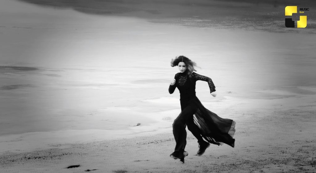 ნინი ბადურაშვილის ახალი ვიდეო-რგოლის პრემიერა მუზიქ ბოქსის ეთერში შედგა