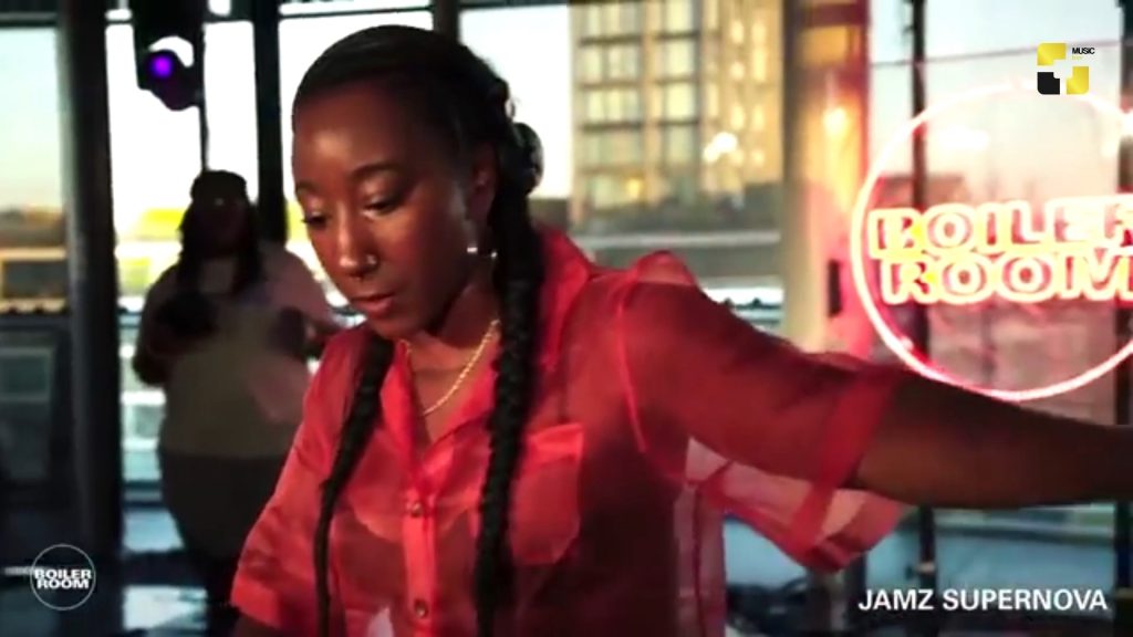 ბრიტანელი DJ ჯემზ სუპერნოვა ბრიტანულ სეზონს ლაივ სეტით დახურავს