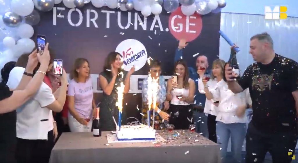 1 ივნისს რადიო “არ დაიდარდო” 18 წლის გახდა