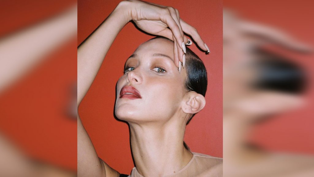 ფოტო: ბელა ჰადიდი ქართველი ფოტოგრაფის ობიექტივში