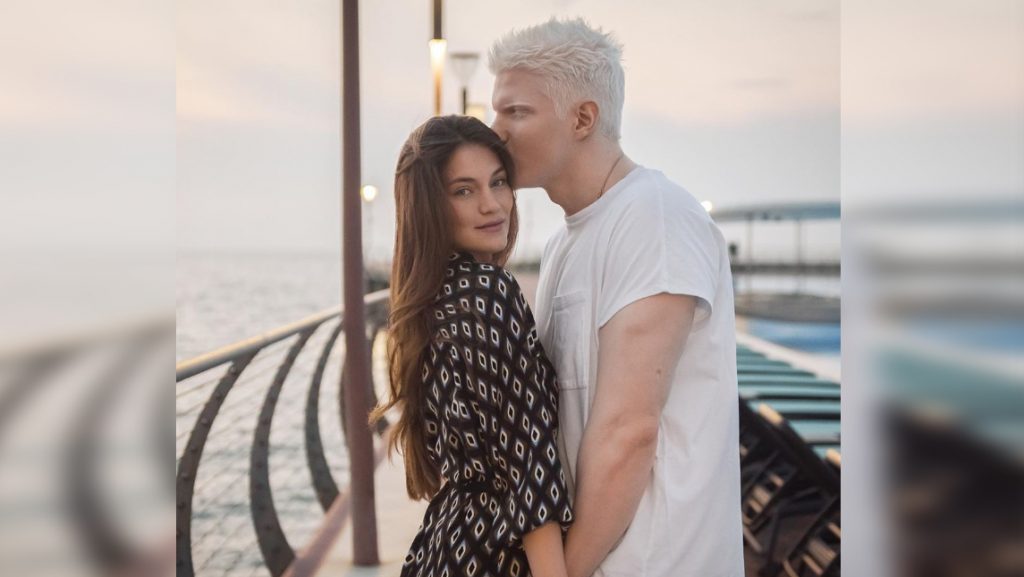 ბერა ივანიშვილი საყვარელი მეუღლის დაბადების დღეს აღნიშნავს