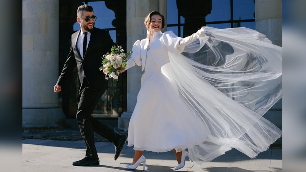 გიორგი გასვიანისა და მარიტა მელიქიშვილის ჯვრისწერის ახალი ფოტოები გამოქვეყნდა