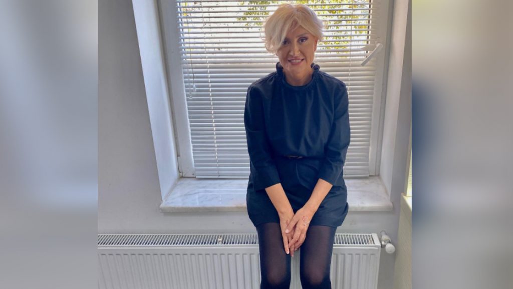 ნანუკა ჟორჟოლიანმა სტუდენტების სწავლის დასაფინანსებლად ისევ დაიწყო საკუთარი სამოსის გაყიდვა