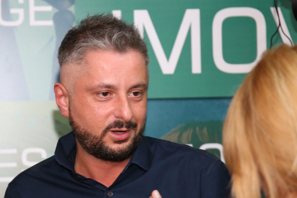ნიკა გვარამია მეუღლეს: “ყველაზე და ყველაფერზე მნიშვნელოვანი გამომრჩა – შენ”