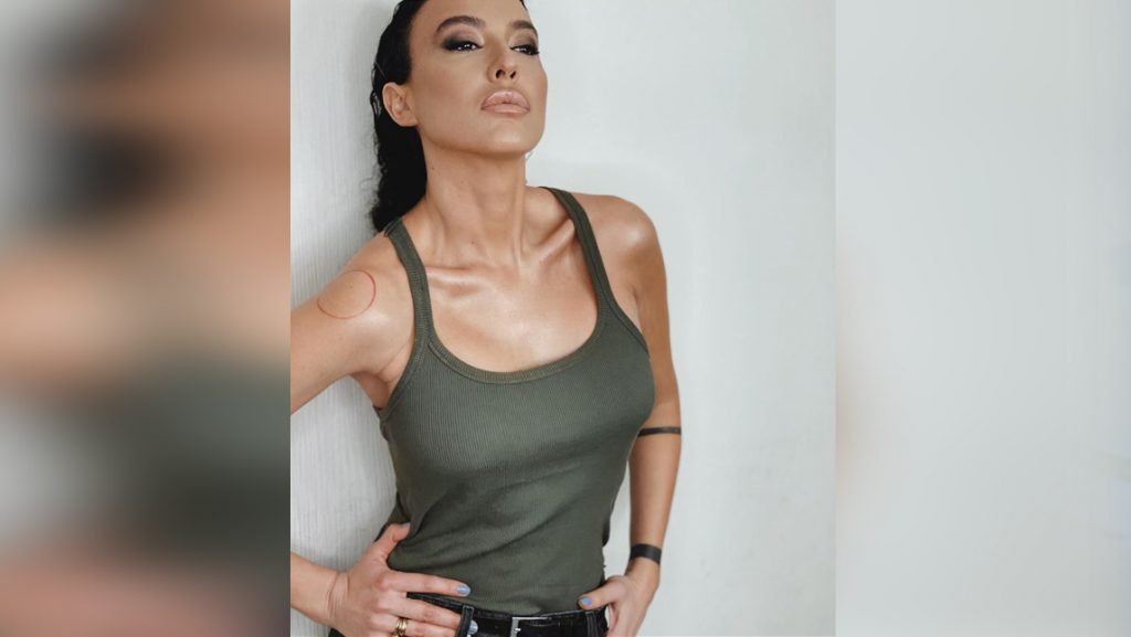 ვიდეო: სალომე ღვინიაშვილი ანტალიაში ისვენებს