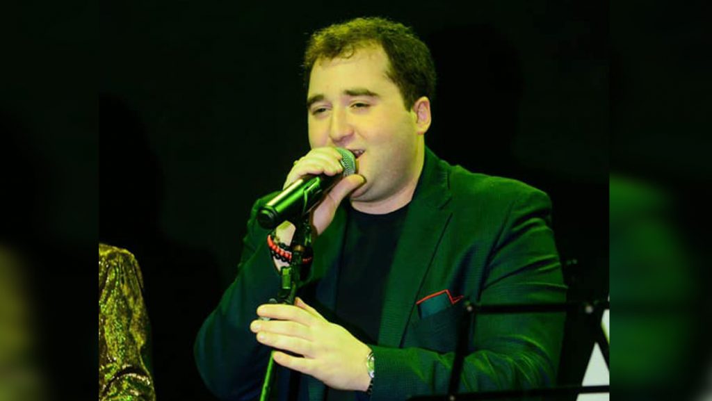 ზუკა ხუციშვილმა ბენდთან ერთად პირველი კონცერტი 1-ელ იანვარს გამართა (ვიდეო)