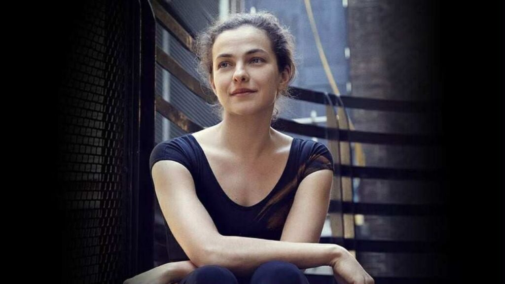 ელენე გლურჯიძე