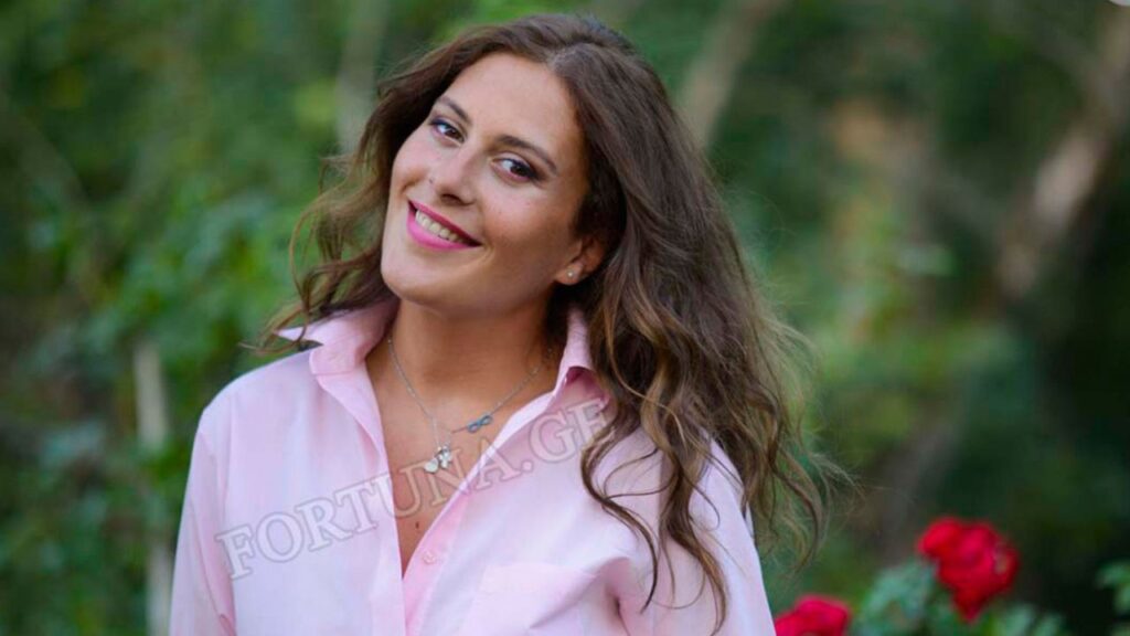 ნათია დუმბაძე